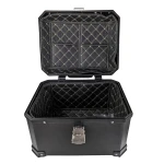 Baúl para motocicleta con cerradura y reflectantes integrados