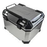 Univerzalni moto kofer 45L srebrni - četvrtasta kutija za kacigu