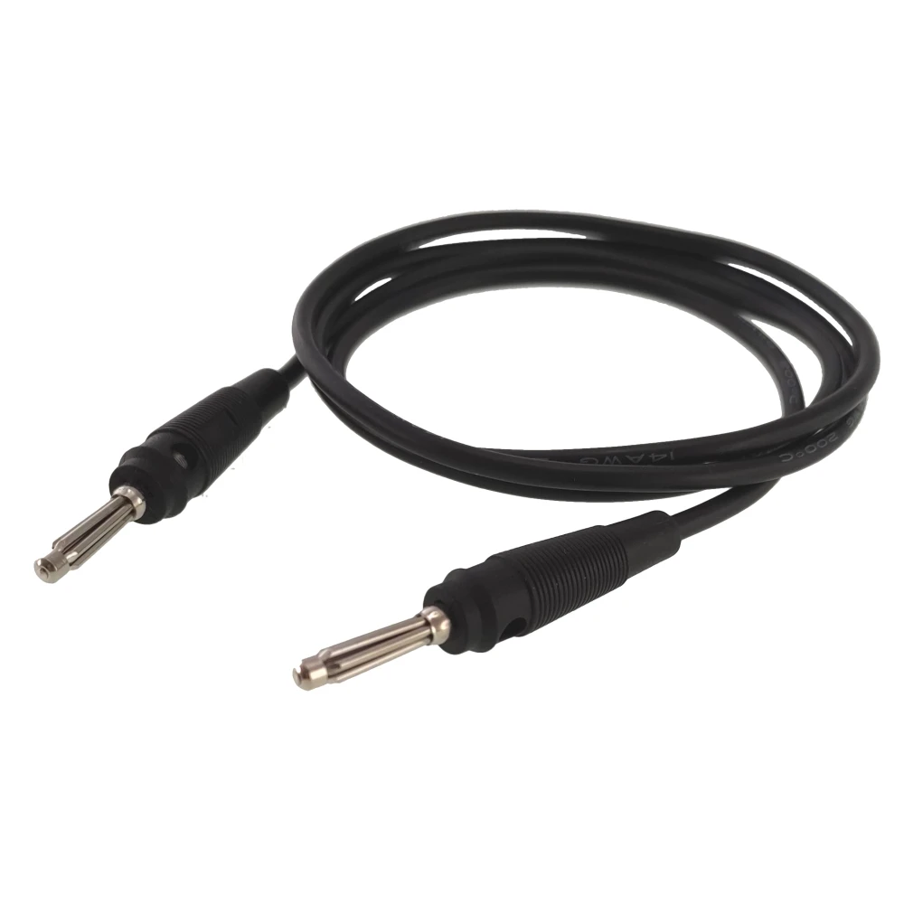 Detalle del conector banana macho de 4mm del cable de prueba negro