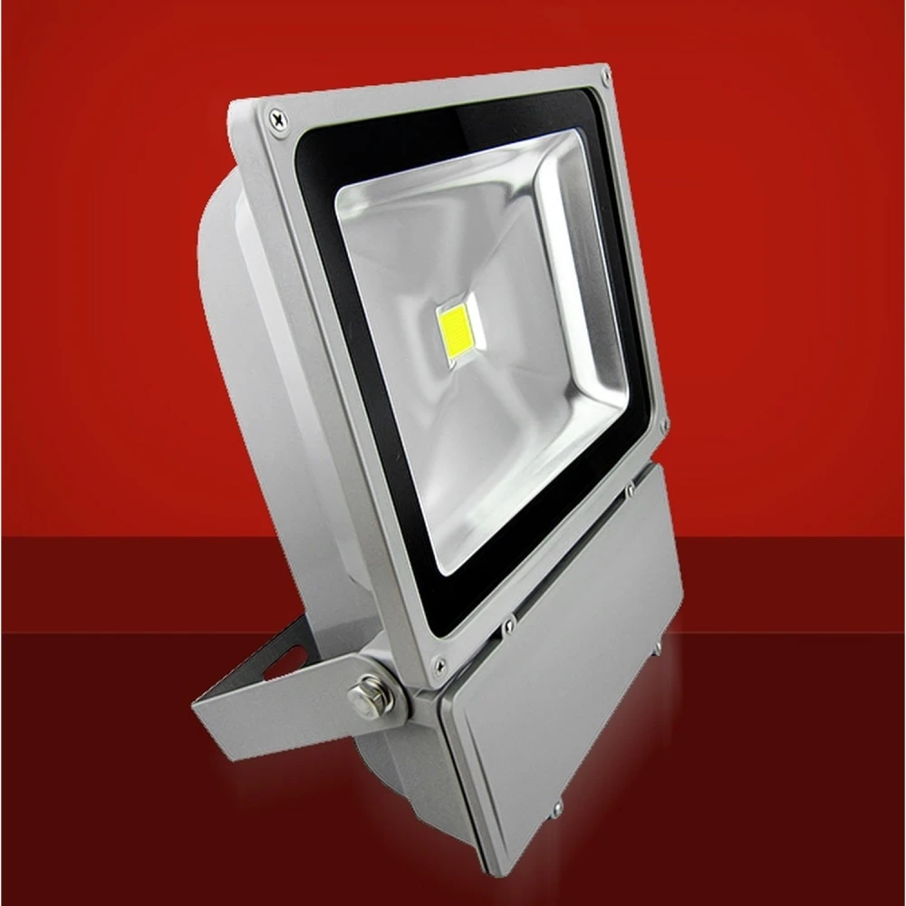 LED reflektor 100W 3000K topla svjetlost za vanjsku rasvjetu