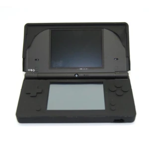 Crna silikonska maska za Nintendo DSi - zaštita i udobnost
