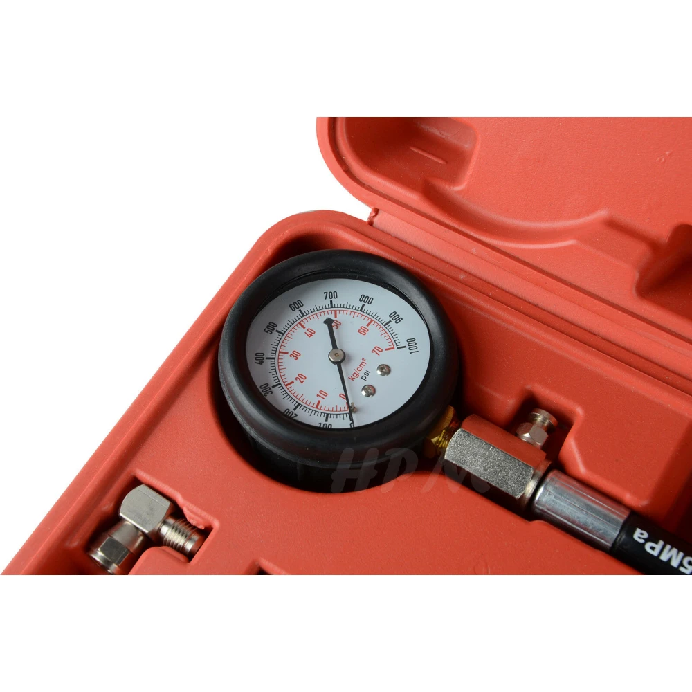 Kit medidor de presión de cilindros TU-15 mostrando adaptadores y manómetro