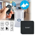 Detalle del SONOFF PIR2 Sensor Detector Infrarrojo mostrando su diseño compacto