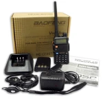 Walkie talkie Baofeng UV-5R 8W sa slušalicom i dual band VHF/UHF
